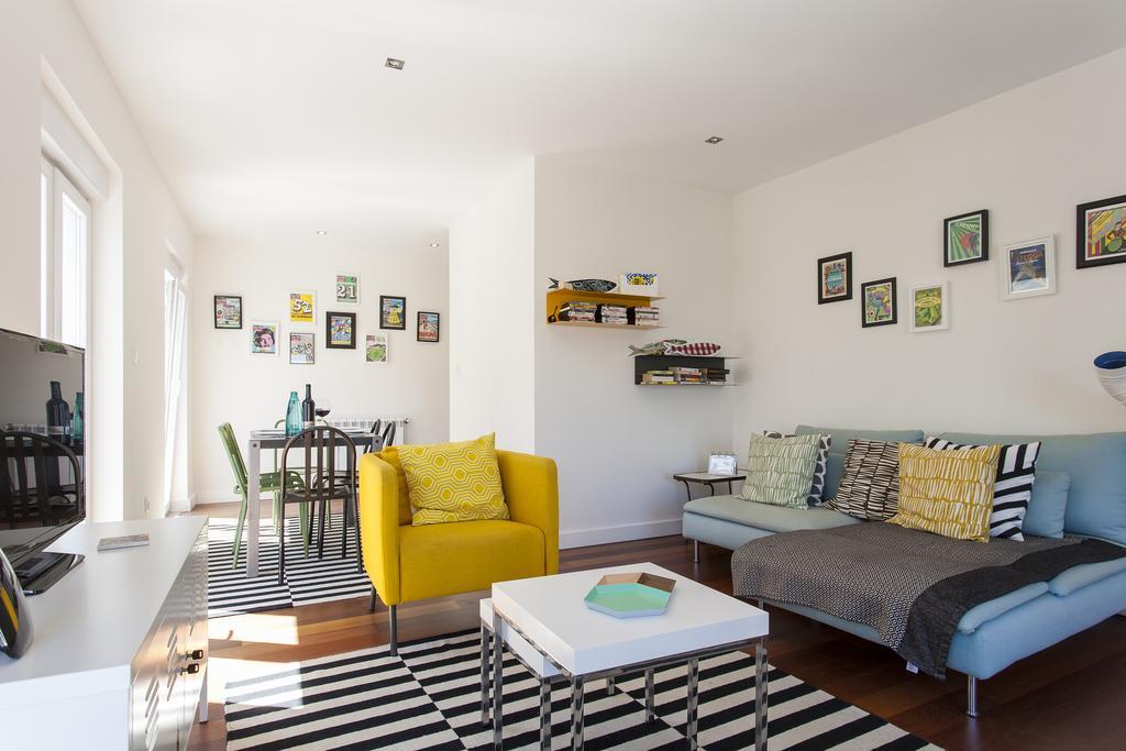 Joivy Joyful 2Br Apt With Terrace Nearby Sao Bento Palace Lisboa Eksteriør billede