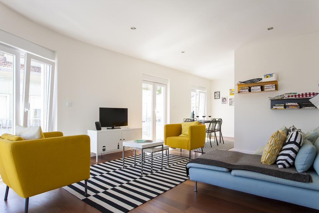 Joivy Joyful 2Br Apt With Terrace Nearby Sao Bento Palace Lisboa Eksteriør billede